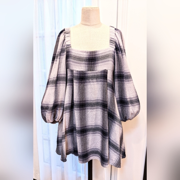 Urban Outfitters M navy plaid Juliette tunic mini top balloon sleeves sexy cute - Picture 3 of 8